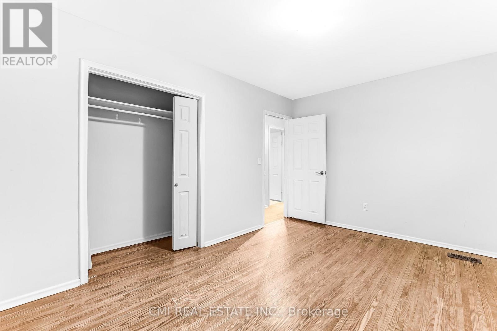 96 Elgin Street, Kawartha Lakes (Lindsay), Ontario  K9V 3W7 - Photo 21 - X12739480