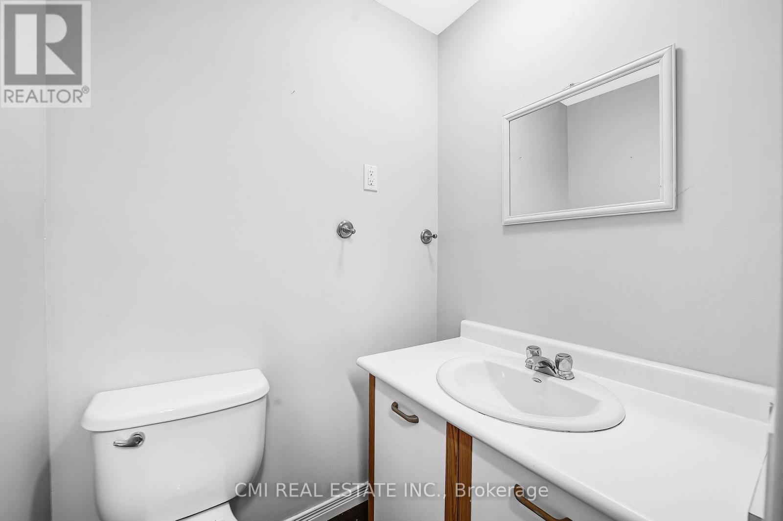 96 Elgin Street, Kawartha Lakes (Lindsay), Ontario  K9V 3W7 - Photo 27 - X12739480