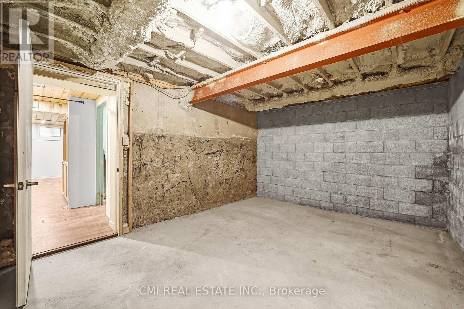 96 Elgin Street, Kawartha Lakes (Lindsay), Ontario  K9V 3W7 - Photo 36 - X12739480