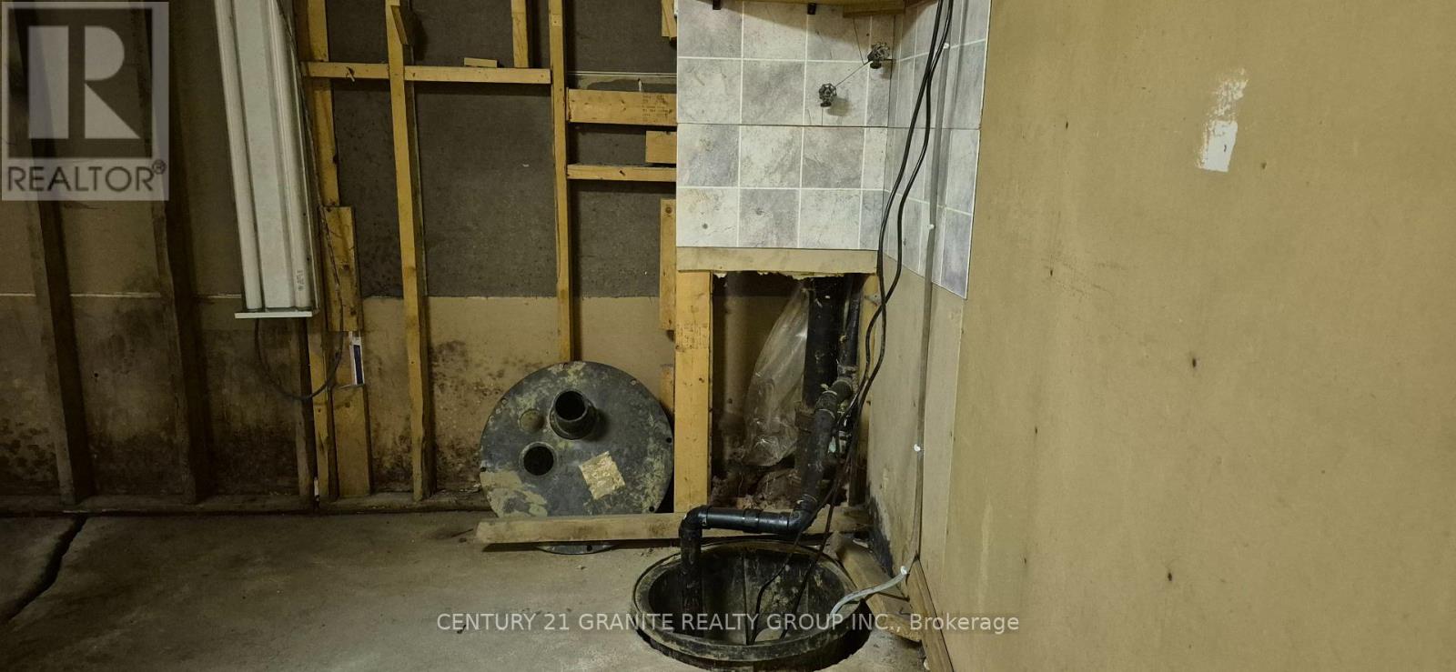 10 Hemlock Street, Highlands East (Bicroft Ward), Ontario  K0L 1M0 - Photo 34 - X12741594