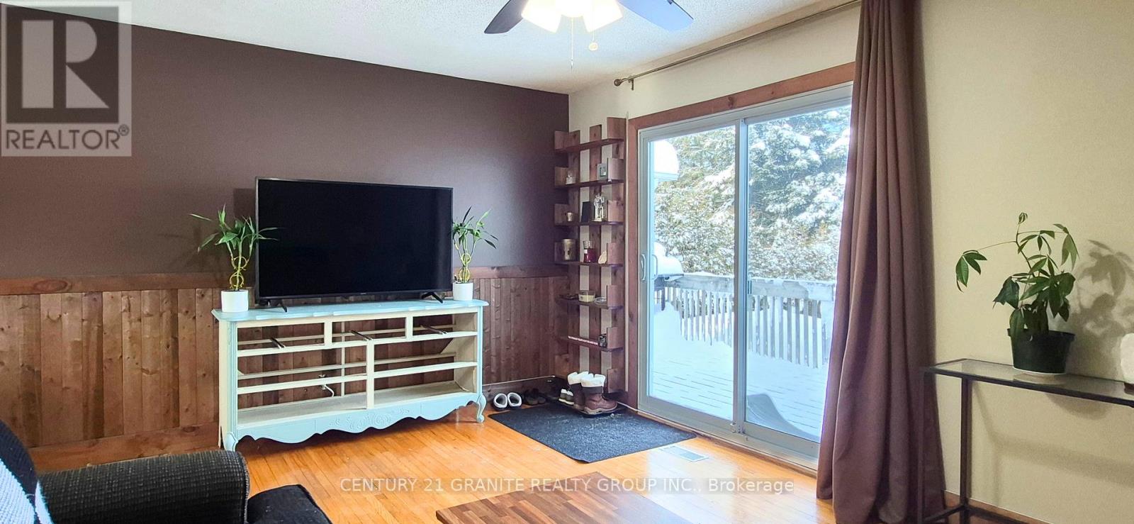 10 Hemlock Street, Highlands East (Bicroft Ward), Ontario  K0L 1M0 - Photo 9 - X12741594