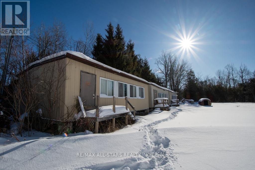 1185 Sturgeon Road, Kawartha Lakes (Emily), Ontario  K9V 4R8 - Photo 43 - X12742564
