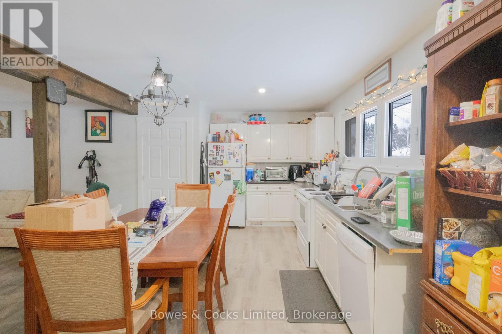 1052 Estates Road, Highlands East (Bicroft Ward), Ontario  K0L 1C0 - Photo 17 - X12742946