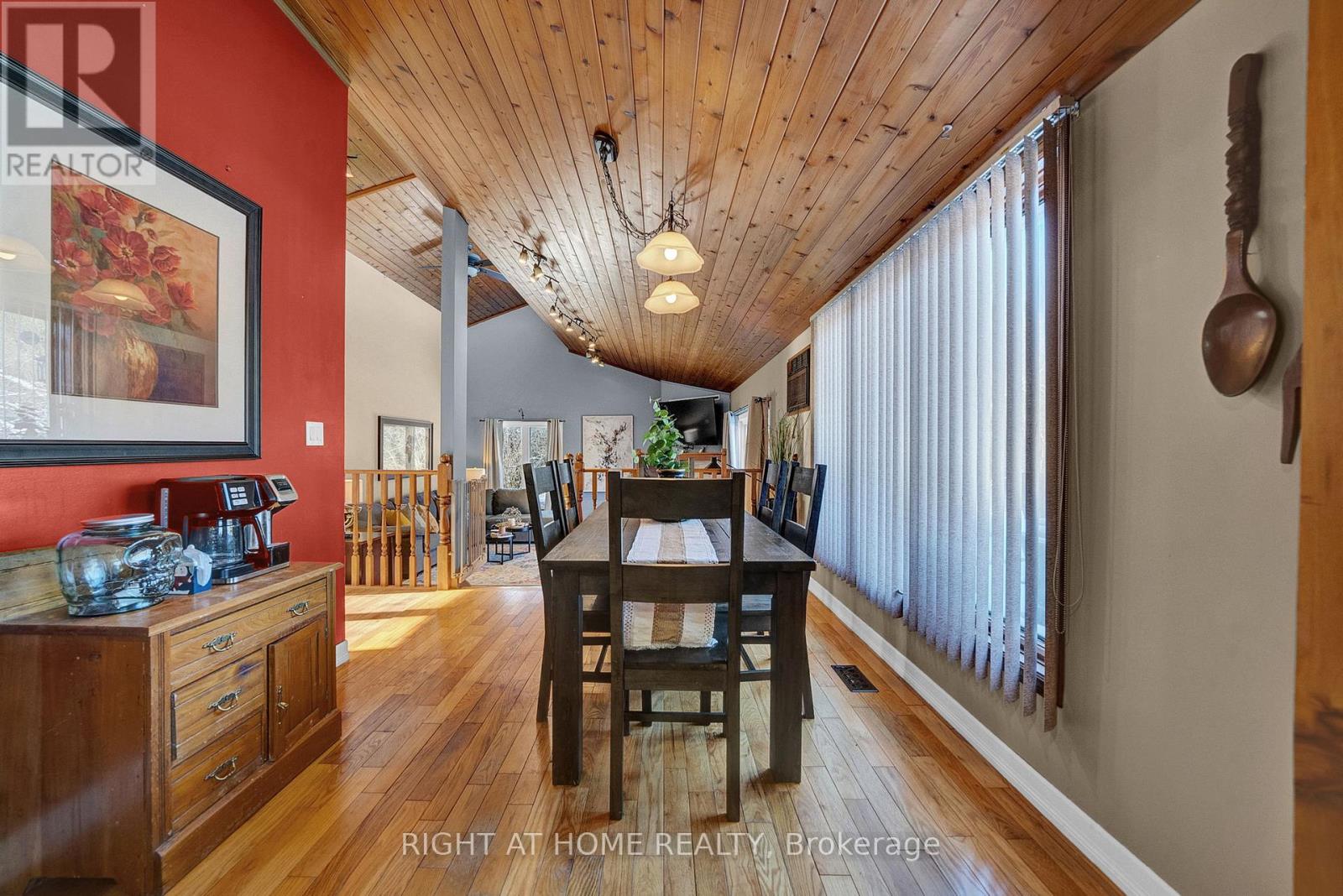 424 Bridle Road, Kawartha Lakes (Ops), Ontario  K9V 4R2 - Photo 13 - X12742944