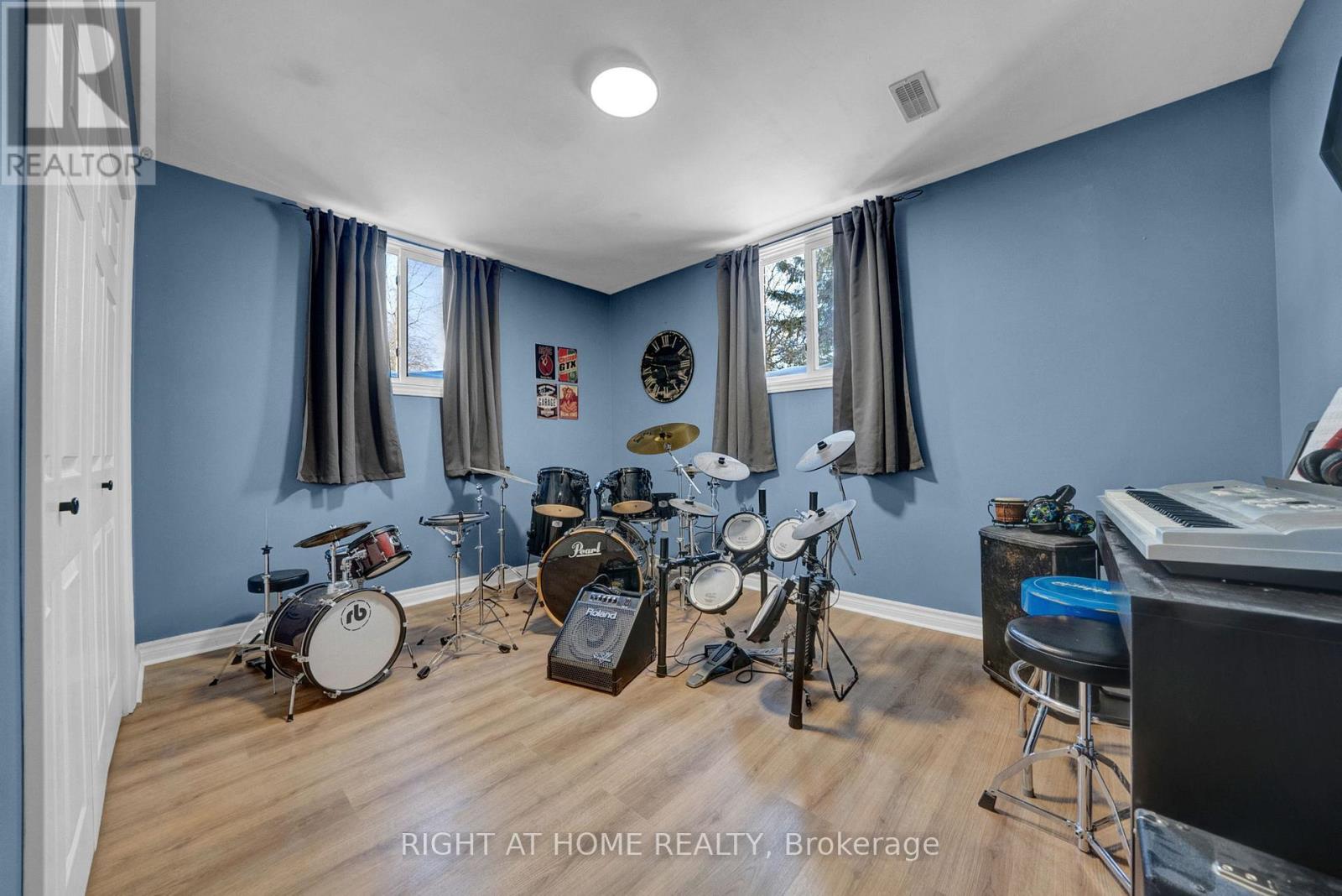 424 Bridle Road, Kawartha Lakes (Ops), Ontario  K9V 4R2 - Photo 24 - X12742944