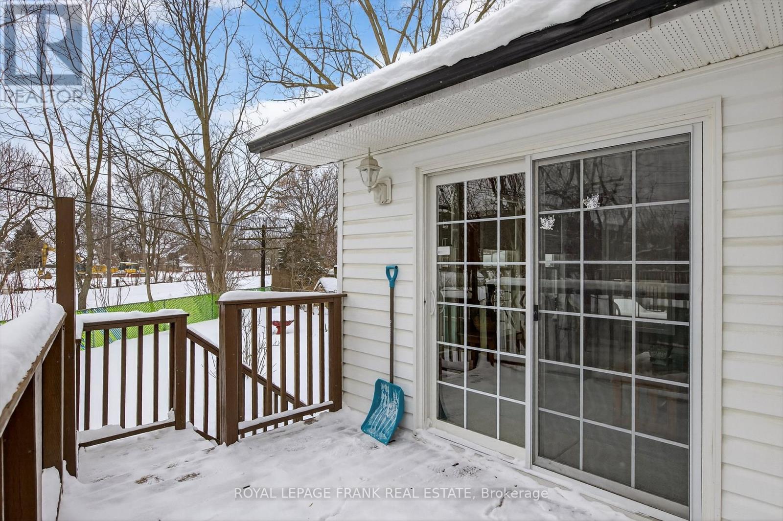 491 Chamberlain Street, Peterborough (Town Ward 3), Ontario  K9J 4L3 - Photo 32 - X12744940