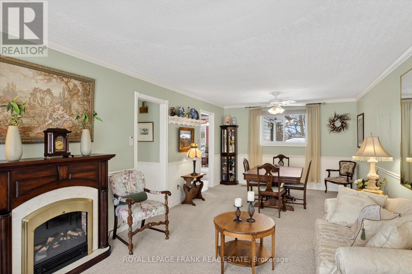 491 Chamberlain Street, Peterborough (Town Ward 3), Ontario  K9J 4L3 - Photo 6 - X12744940