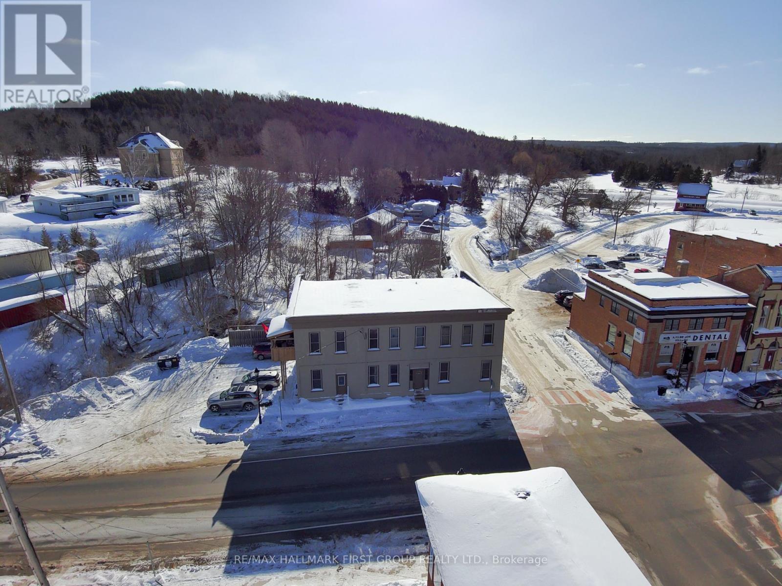 25 King Street E, Cavan Monaghan (Millbrook Village), Ontario  L0A 1G0 - Photo 3 - X12746098