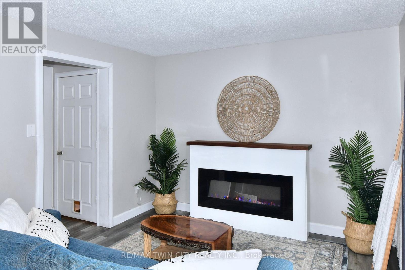 164 Goodfellow Road, Peterborough (Town Ward 3), Ontario  K9J 5X2 - Photo 13 - X12746730