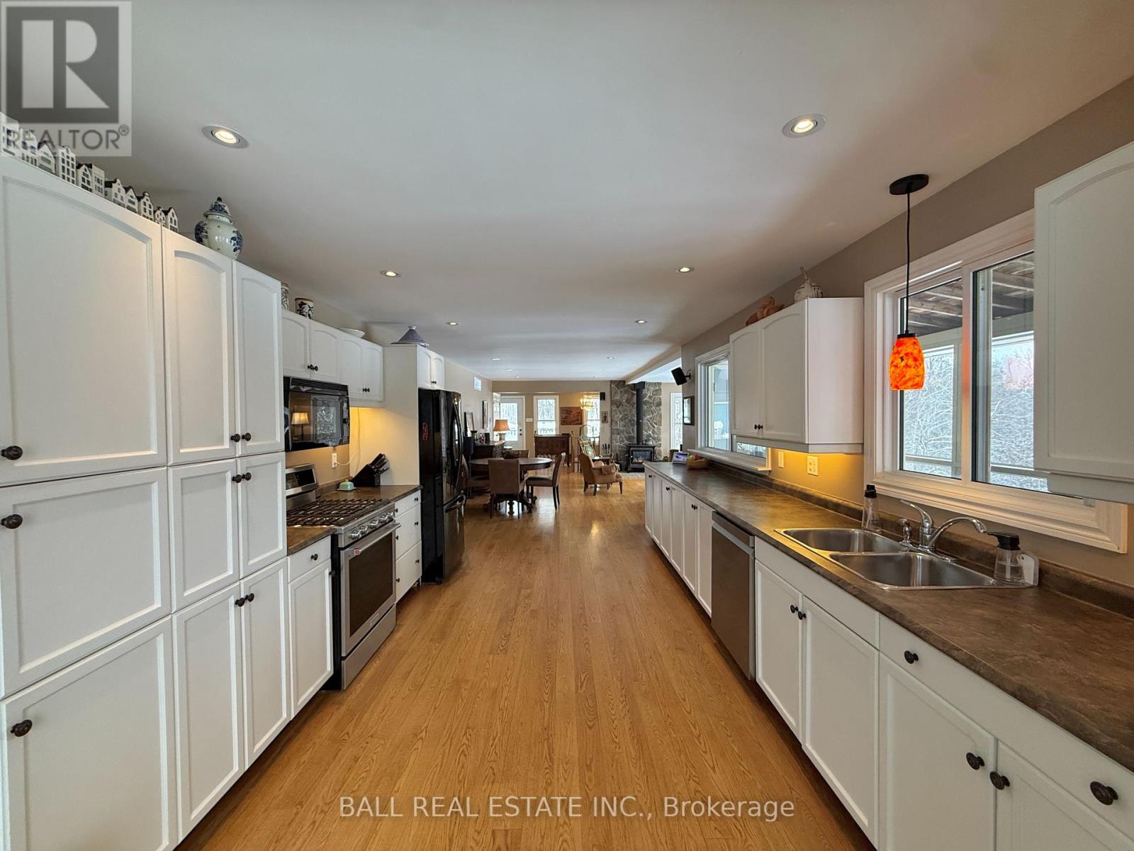 50 Fire Route 10b, North Kawartha, Ontario  K0L 3E0 - Photo 5 - X12747646