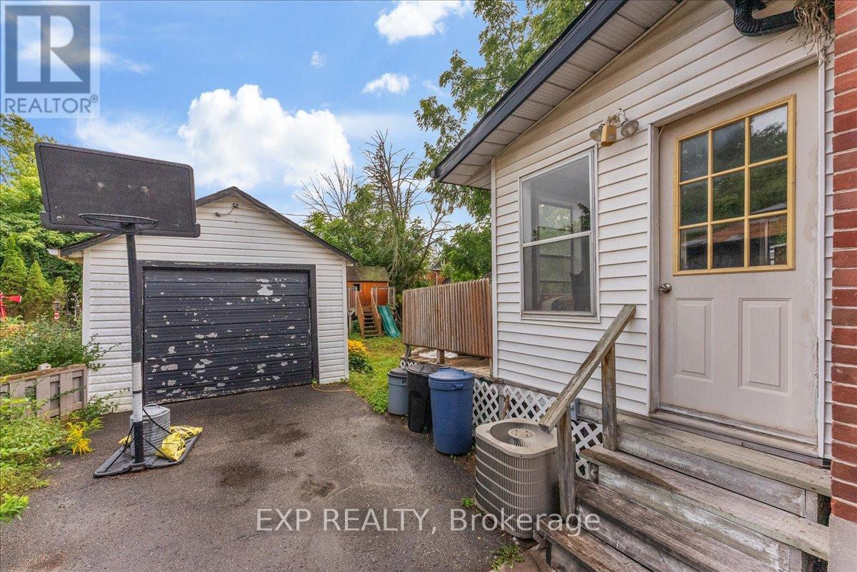 225 Mcgill Street, Peterborough (Otonabee Ward 1), Ontario  K9J 1W2 - Photo 36 - X12748426