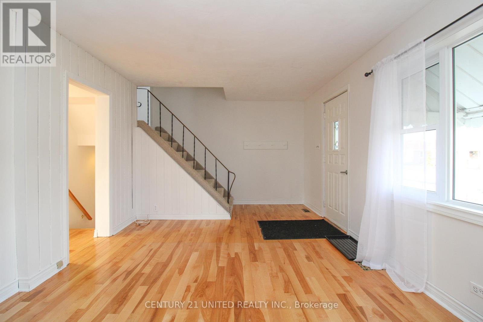 677 Orpington Road, Peterborough (Otonabee Ward 1), Ontario  K9J 4A5 - Photo 10 - X12748612