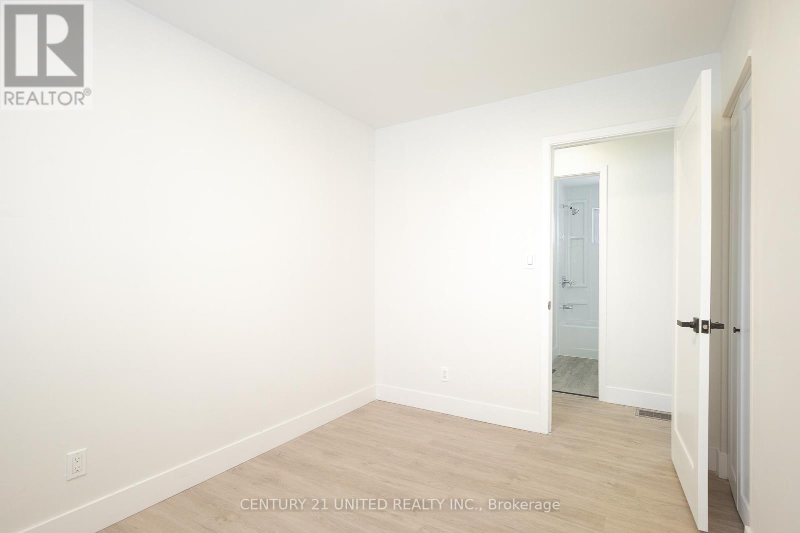 816 Stocker Road, Peterborough (Otonabee Ward 1), Ontario  K9J 5T3 - Photo 10 - X12749378