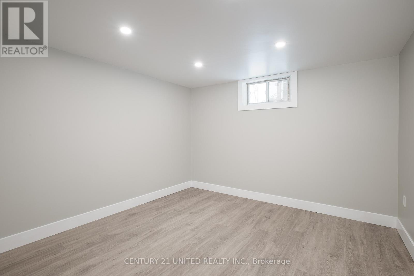 816 Stocker Road, Peterborough (Otonabee Ward 1), Ontario  K9J 5T3 - Photo 18 - X12749378