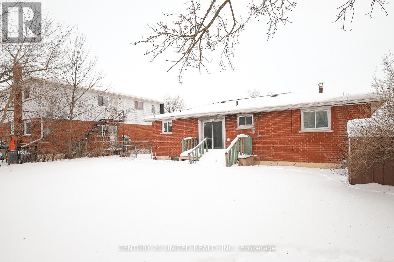 816 Stocker Road, Peterborough (Otonabee Ward 1), Ontario  K9J 5T3 - Photo 24 - X12749378