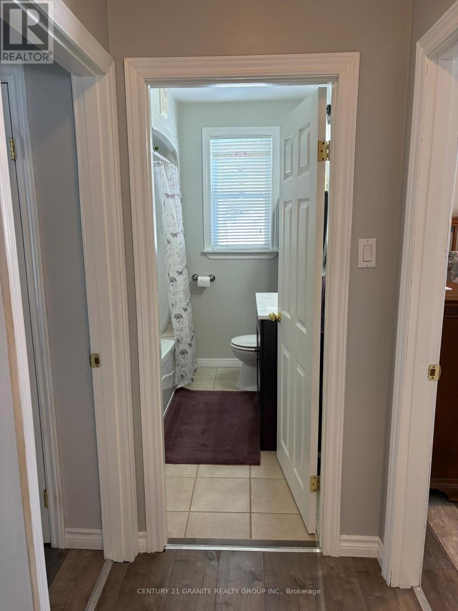 8 Johnston Crescent, Bancroft (Bancroft Ward), Ontario  K0L 1C0 - Photo 18 - X12749806