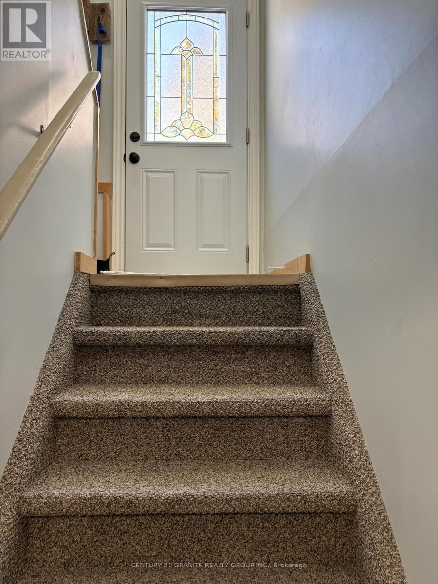 8 Johnston Crescent, Bancroft (Bancroft Ward), Ontario  K0L 1C0 - Photo 33 - X12749806