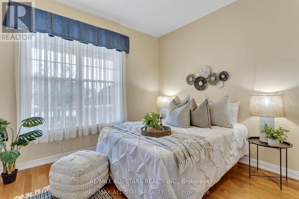 25 Sylvester Drive, Kawartha Lakes (Lindsay), Ontario  K9V 6E7 - Photo 20 - X12752106