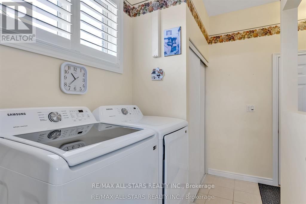 25 Sylvester Drive, Kawartha Lakes (Lindsay), Ontario  K9V 6E7 - Photo 23 - X12752106