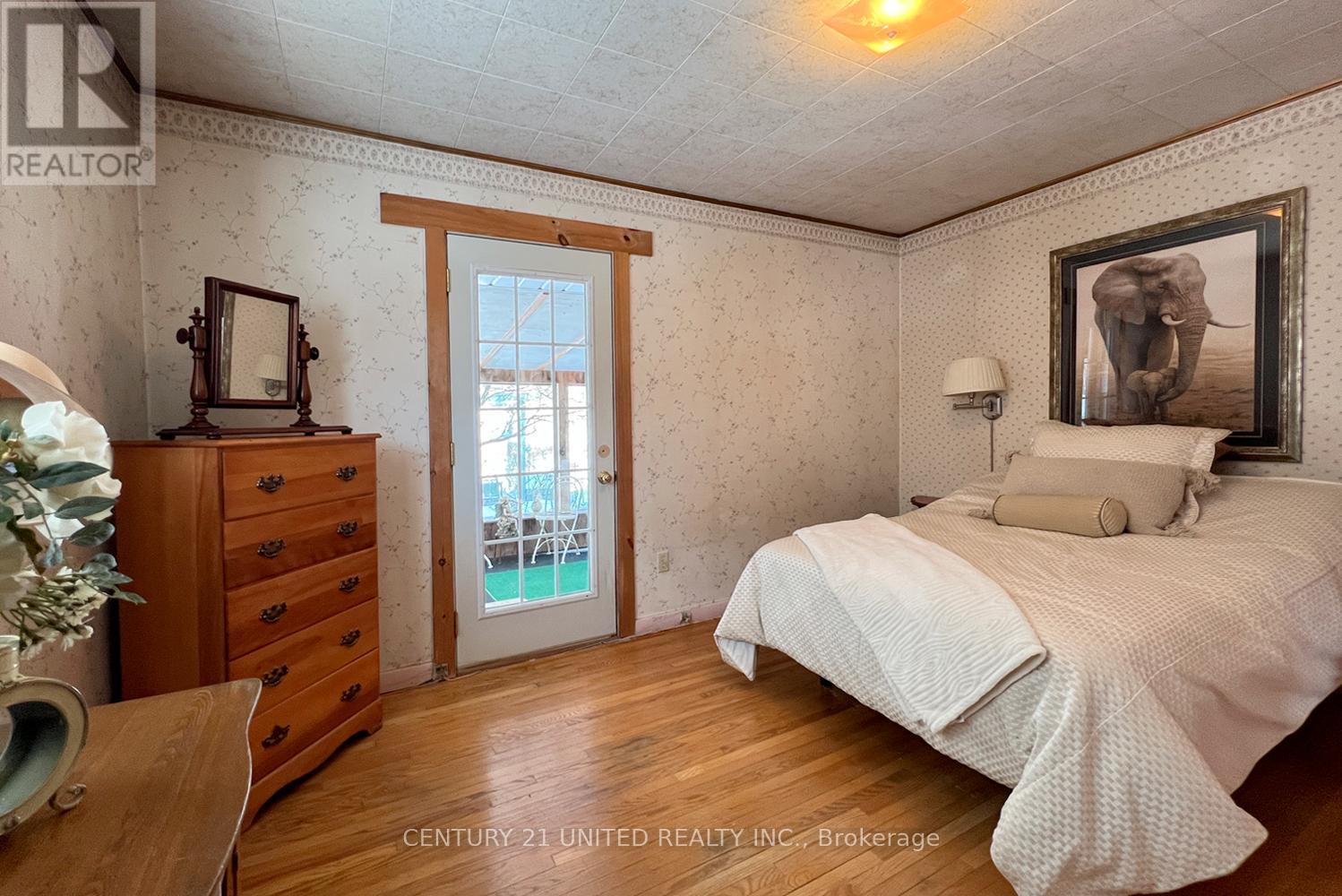 28 Weller Crescent, Peterborough (Monaghan Ward 2), Ontario  K9J 6J5 - Photo 16 - X12752334