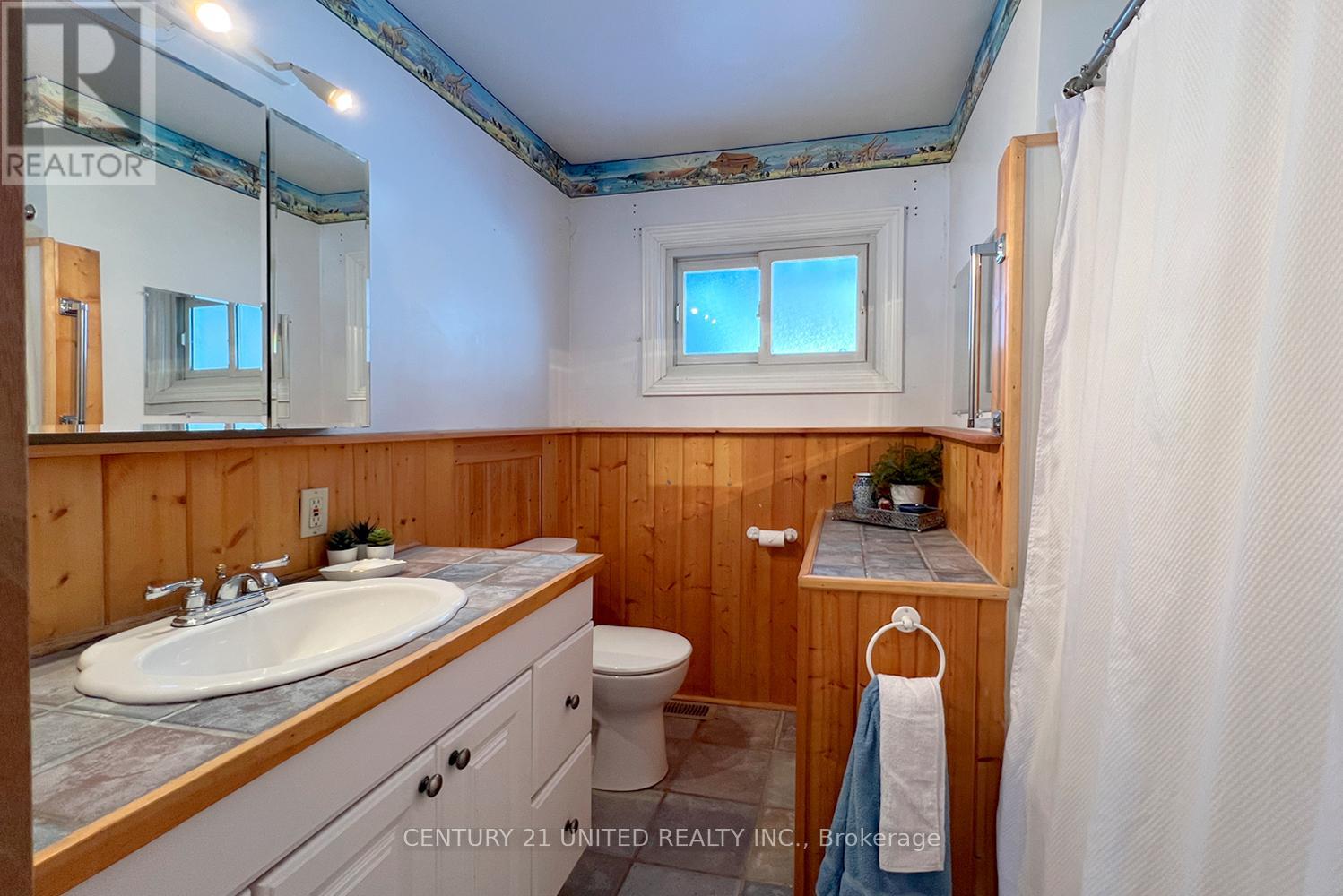 28 Weller Crescent, Peterborough (Monaghan Ward 2), Ontario  K9J 6J5 - Photo 17 - X12752334