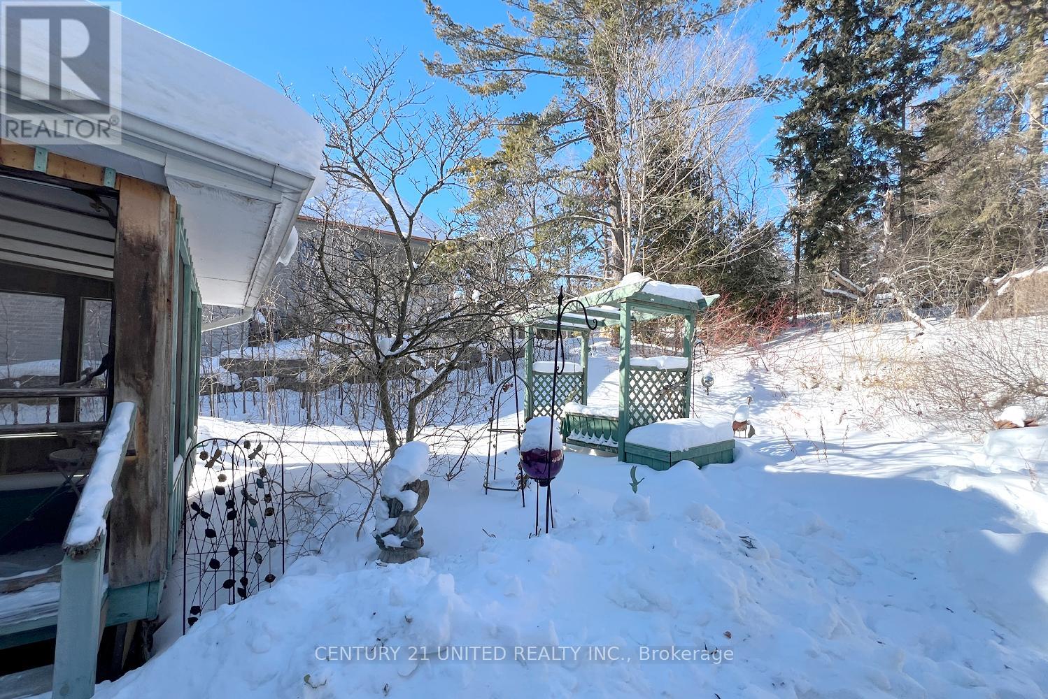 28 Weller Crescent, Peterborough (Monaghan Ward 2), Ontario  K9J 6J5 - Photo 30 - X12752334