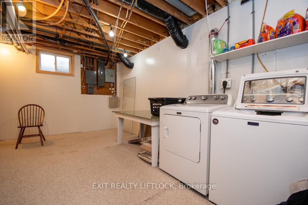 1456 Firwood Crescent, Peterborough (Monaghan Ward 2), Ontario  K9K 1J1 - Photo 45 - X12752904