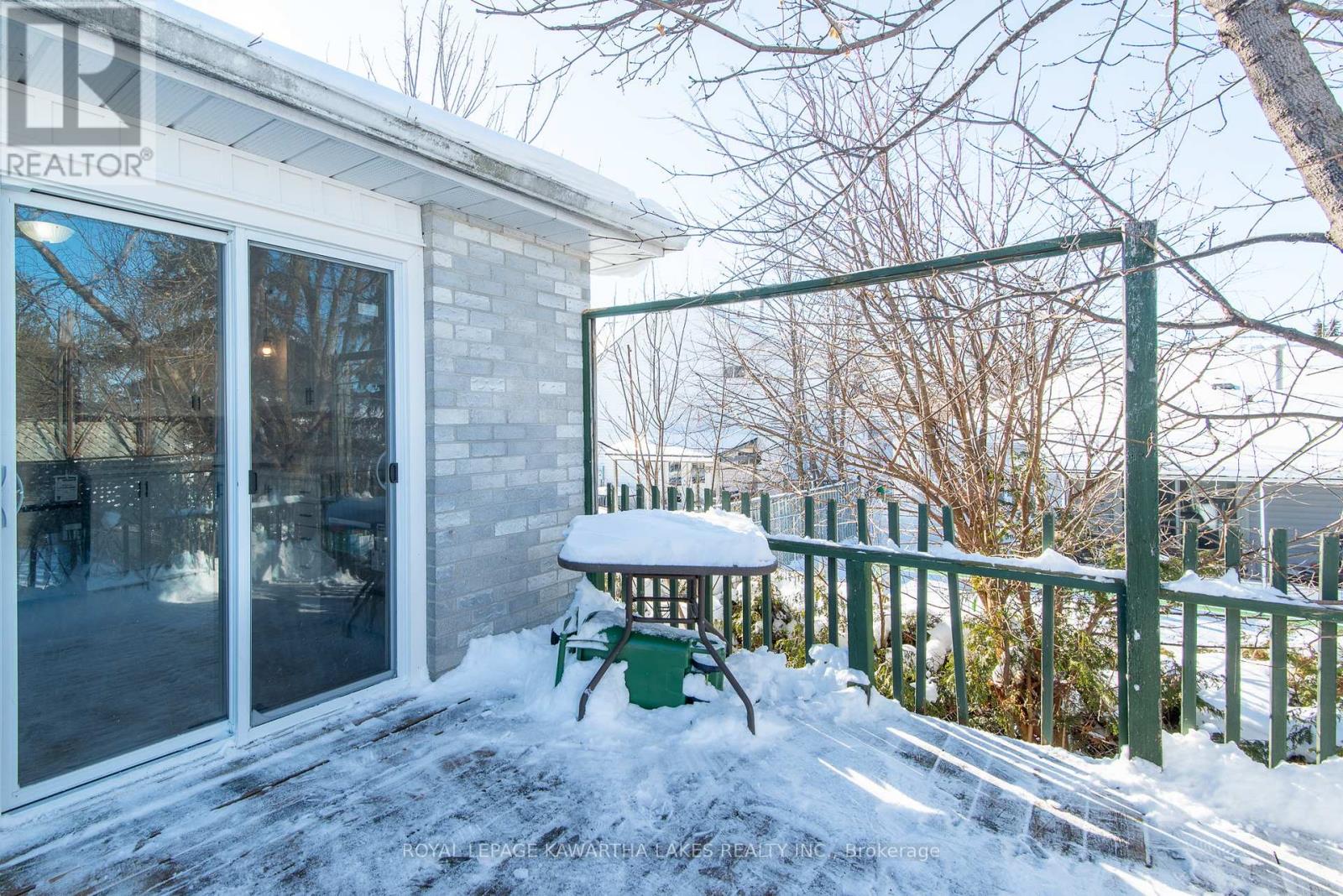 78 Eglington Street E, Kawartha Lakes (Lindsay), Ontario  K9V 3Z5 - Photo 16 - X12752926