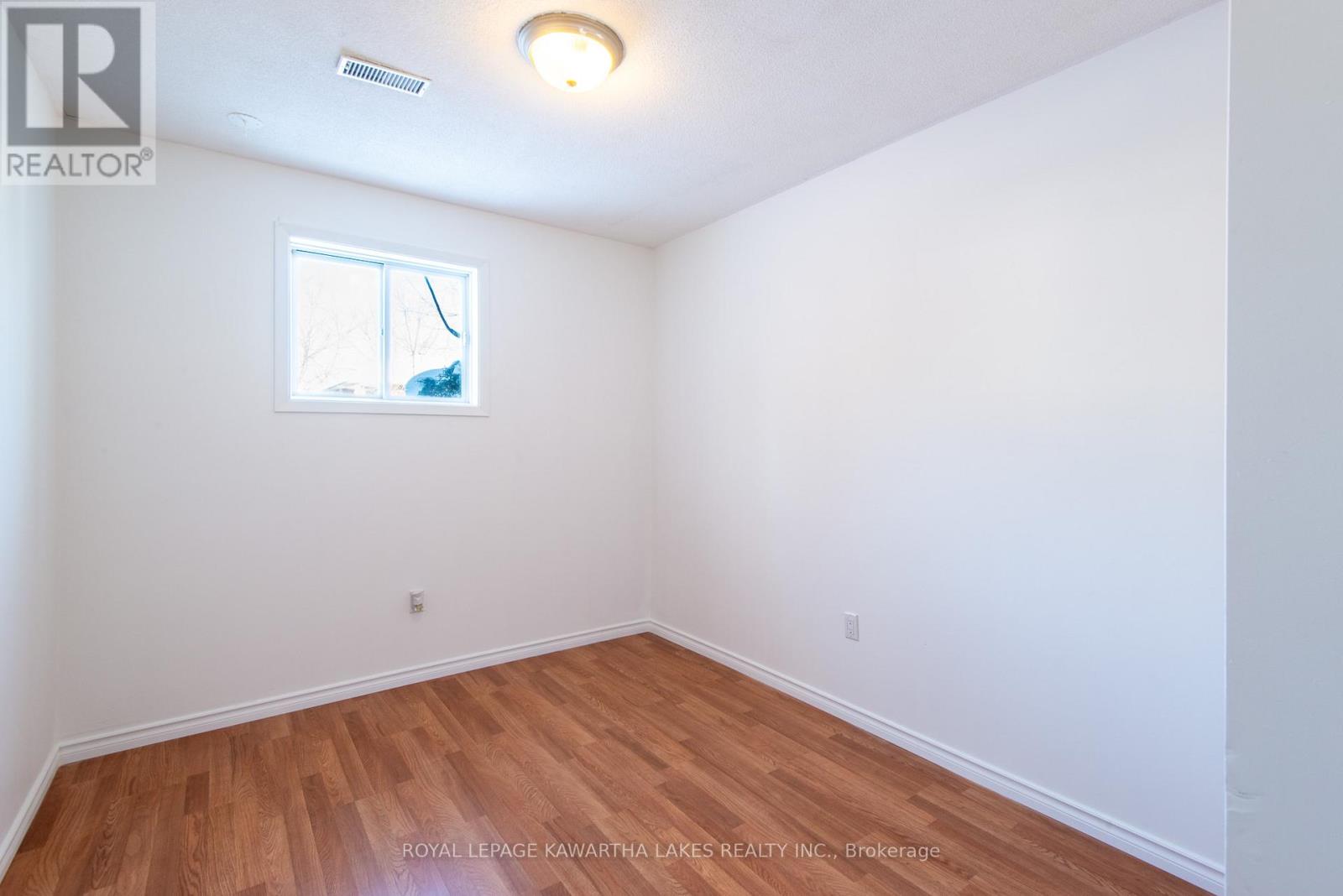 78 Eglington Street E, Kawartha Lakes (Lindsay), Ontario  K9V 3Z5 - Photo 20 - X12752926