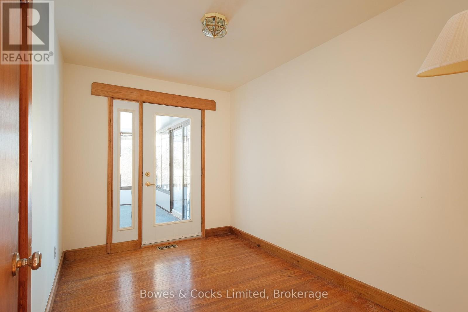 1227 Algonquin Boulevard, Peterborough (Northcrest Ward 5), Ontario  K9H 6N1 - Photo 12 - X12753074