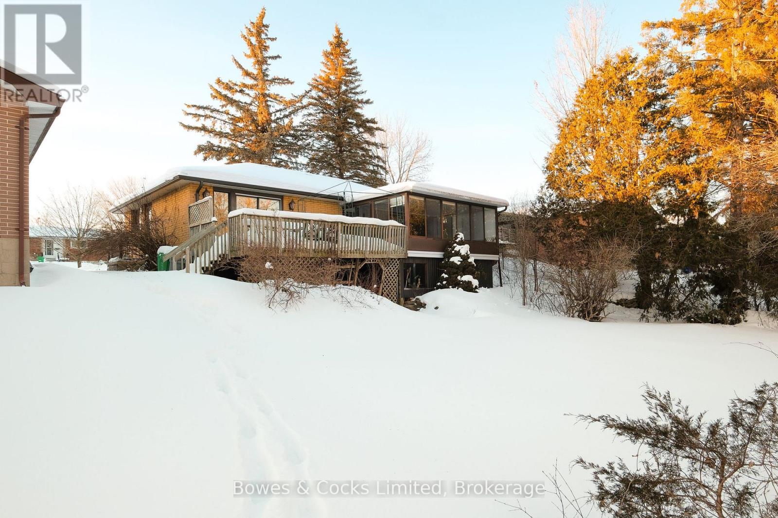 1227 Algonquin Boulevard, Peterborough (Northcrest Ward 5), Ontario  K9H 6N1 - Photo 32 - X12753074