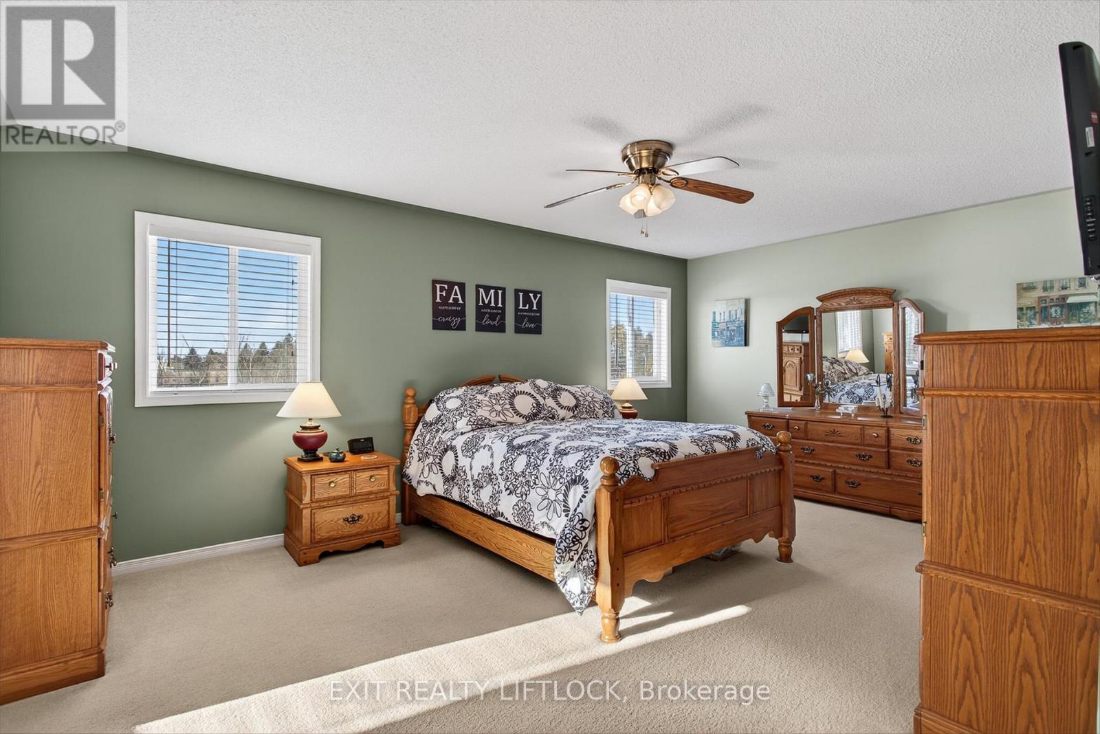 1403 Ireland Drive, Peterborough (Monaghan Ward 2), Ontario  K9K 0A7 - Photo 10 - X12753516