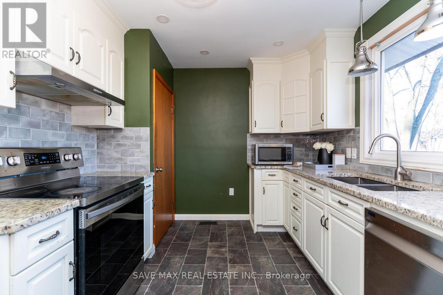 1163 Algonquin Boulevard, Peterborough (Northcrest Ward 5), Ontario  K9H 6N1 - Photo 15 - X12753416