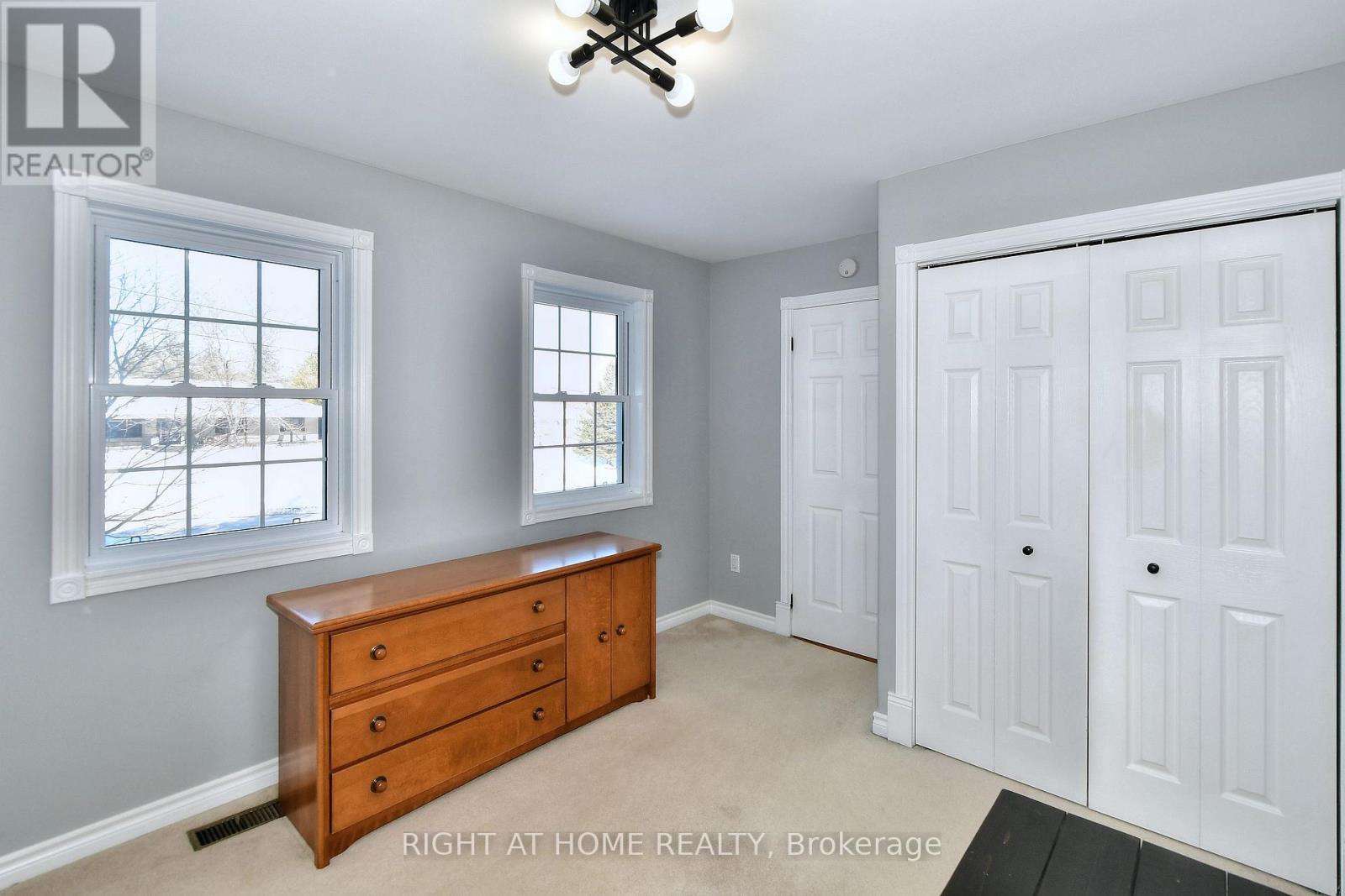 599 Maniece Avenue, Peterborough (Ashburnham Ward 4), Ontario  K9L 0C1 - Photo 30 - X12754254