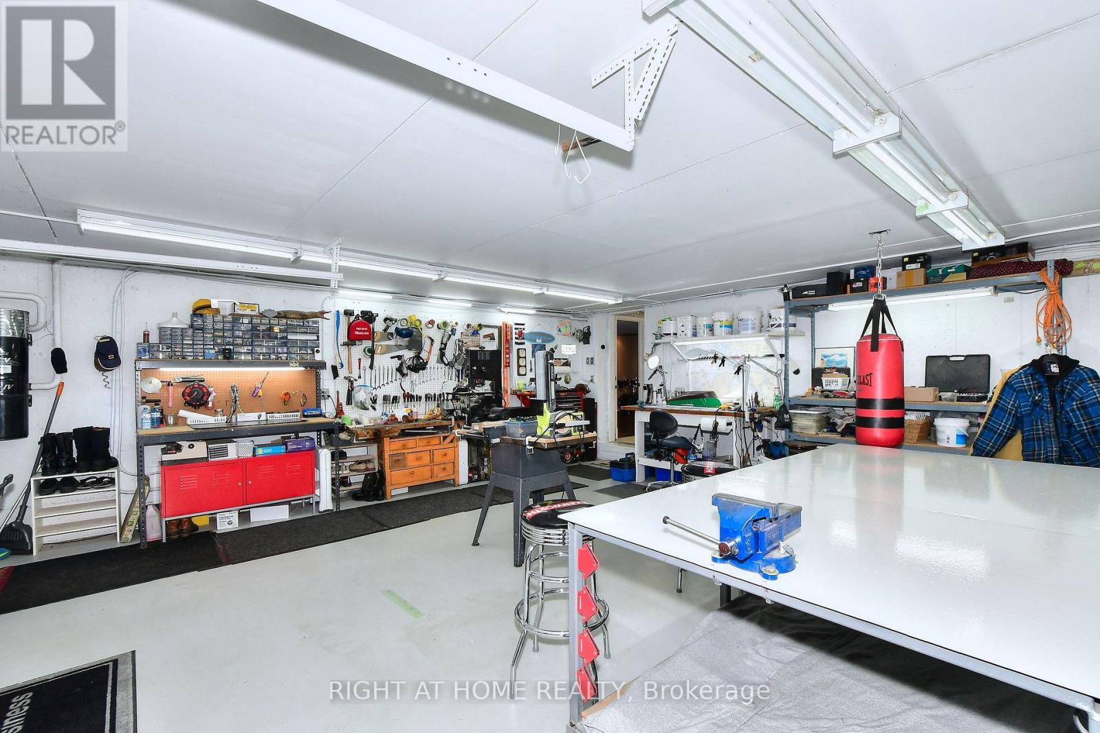 599 Maniece Avenue, Peterborough (Ashburnham Ward 4), Ontario  K9L 0C1 - Photo 40 - X12754254