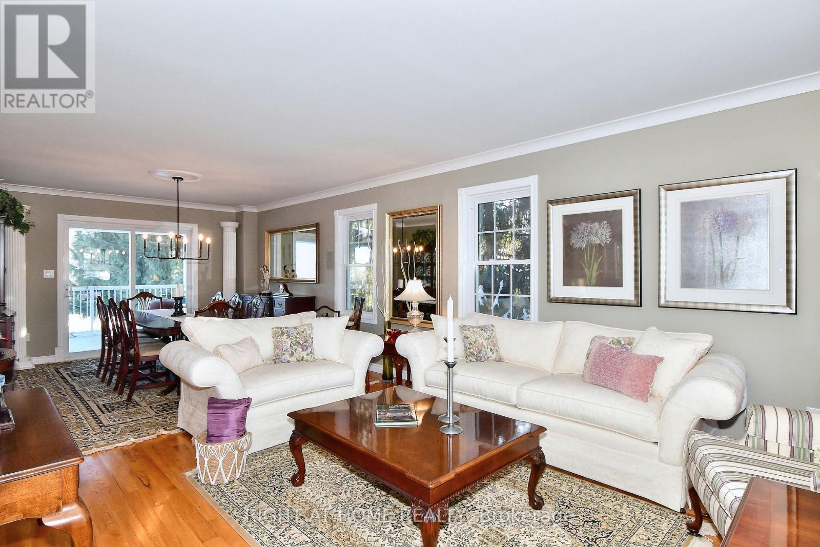 599 Maniece Avenue, Peterborough (Ashburnham Ward 4), Ontario  K9L 0C1 - Photo 7 - X12754254