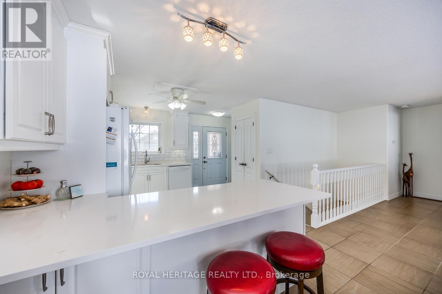 162 - 301 Carnegie Avenue, Peterborough (Northcrest Ward 5), Ontario  K9L 1G9 - Photo 22 - X12754588