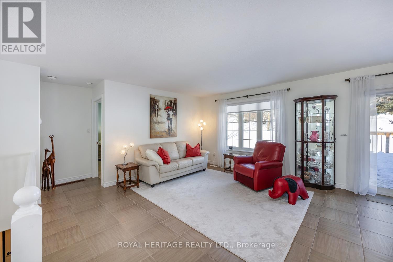 162 - 301 Carnegie Avenue, Peterborough (Northcrest Ward 5), Ontario  K9L 1G9 - Photo 27 - X12754588