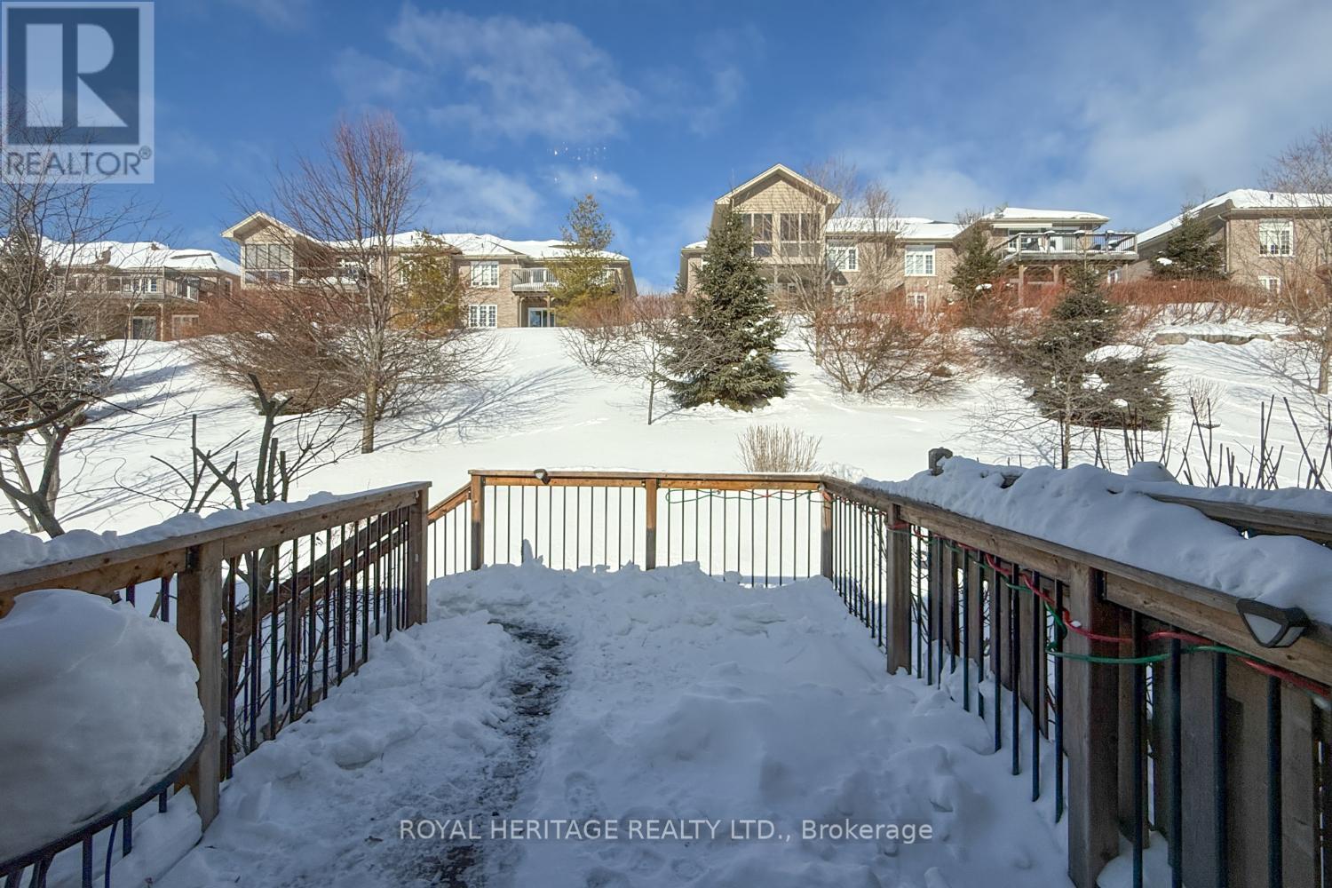 162 - 301 Carnegie Avenue, Peterborough (Northcrest Ward 5), Ontario  K9L 1G9 - Photo 48 - X12754588