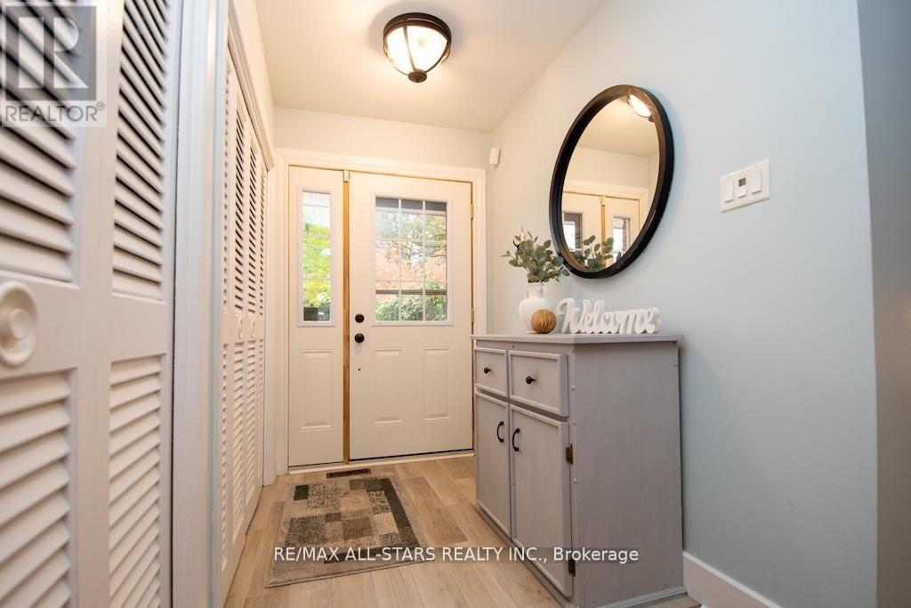 112 Adelaide Street N, Kawartha Lakes (Lindsay), Ontario  K9V 4L9 - Photo 7 - X12756860