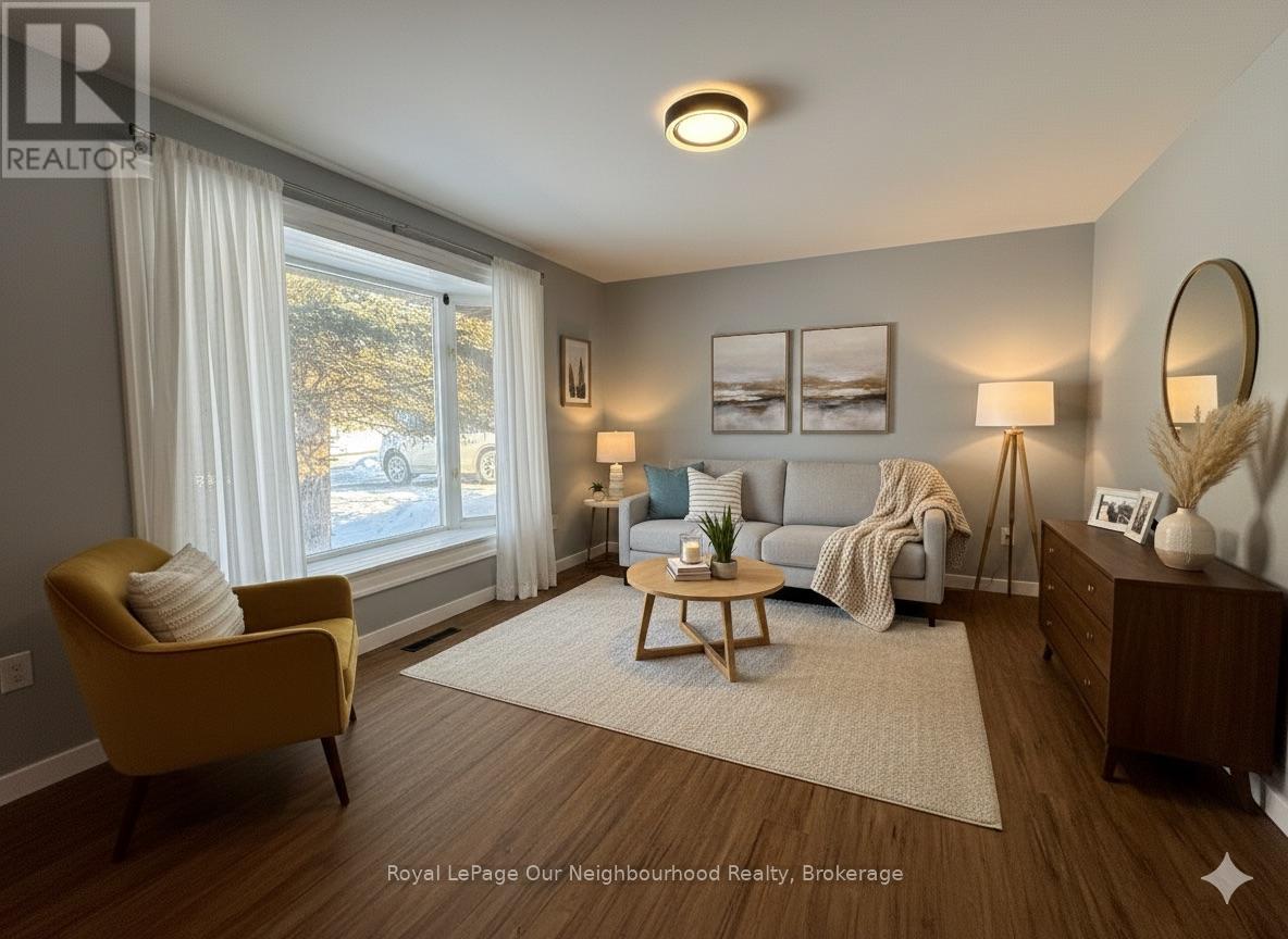 UPPER - 741 MARYLAND AVENUE, peterborough (otonabee ward 1), Ontario