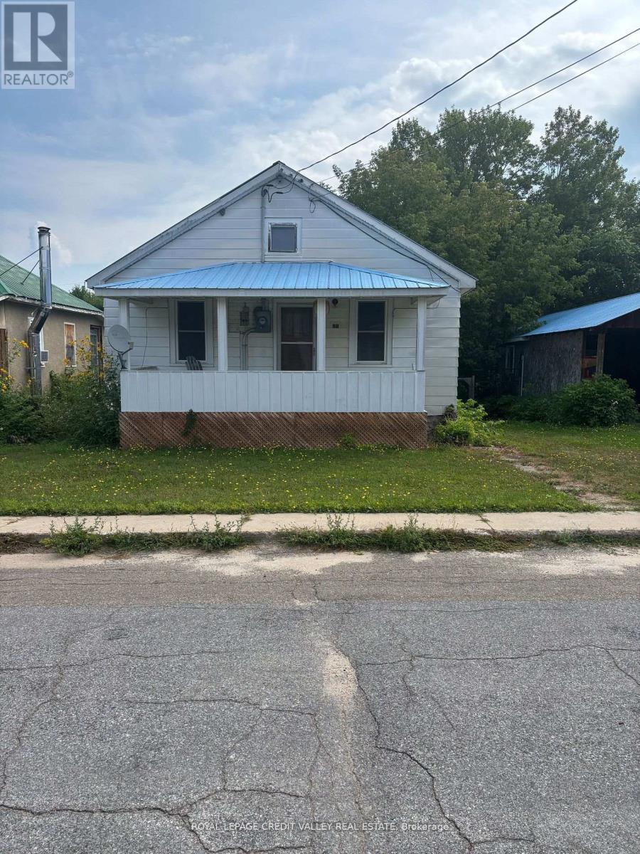 23 Alice Street, Bancroft (Bancroft Ward), Ontario  K0L 1C0 - Photo 2 - X12757648