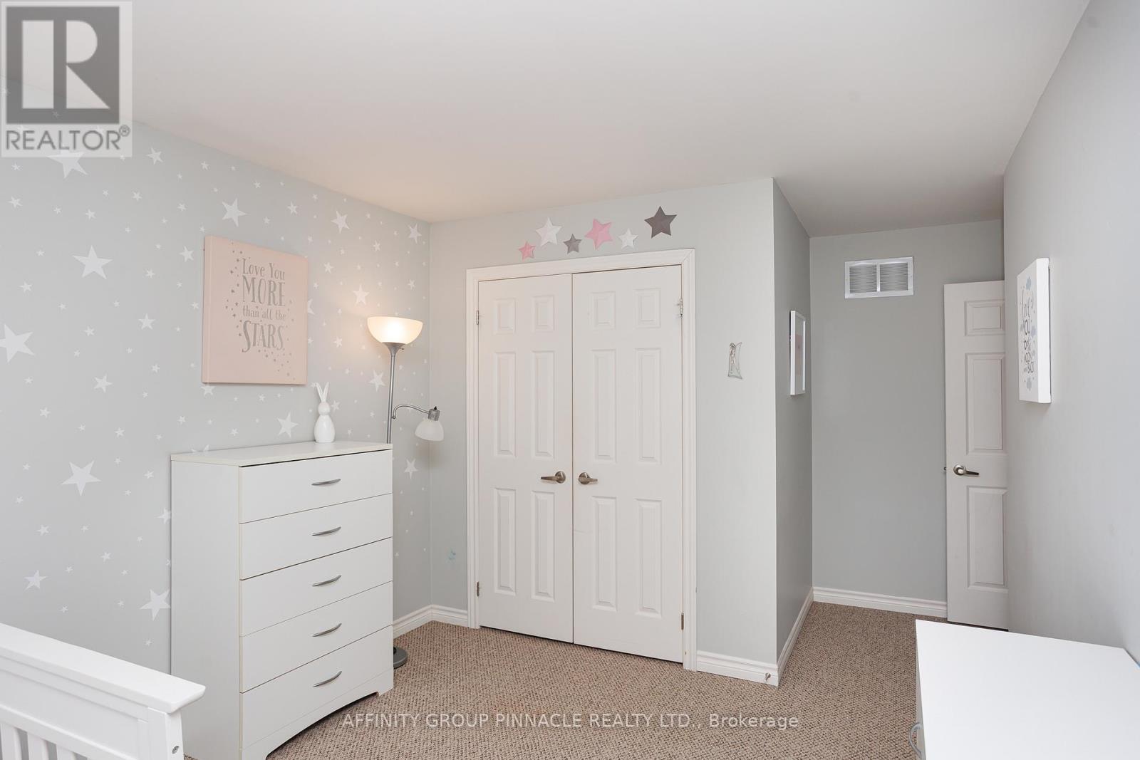 31 Ellis Crescent, Kawartha Lakes (Lindsay), Ontario  K9V 0A5 - Photo 27 - X12757772