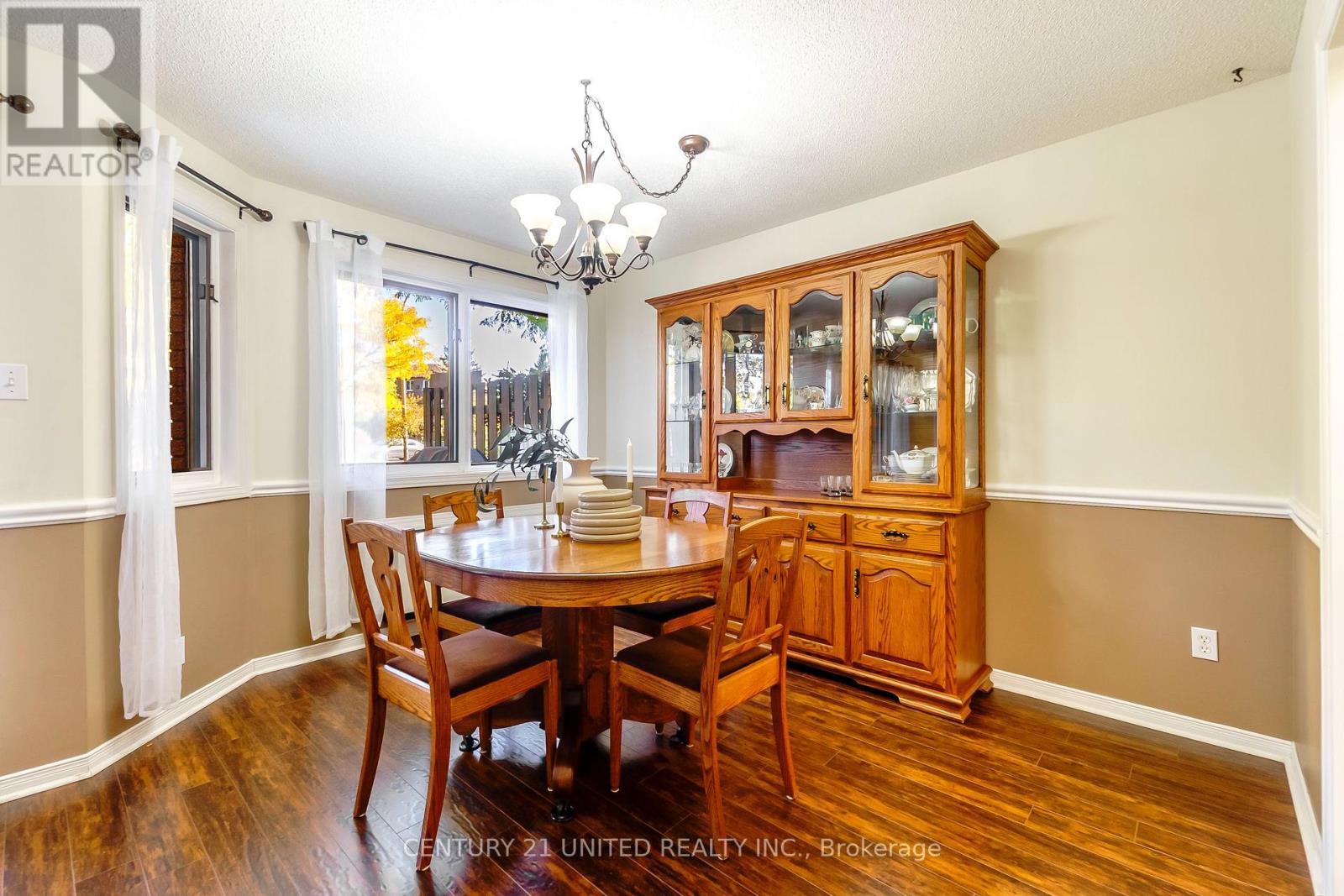 15 - 36 Champlain Crescent, Peterborough (Northcrest Ward 5), Ontario  K9L 1T1 - Photo 12 - X12759170