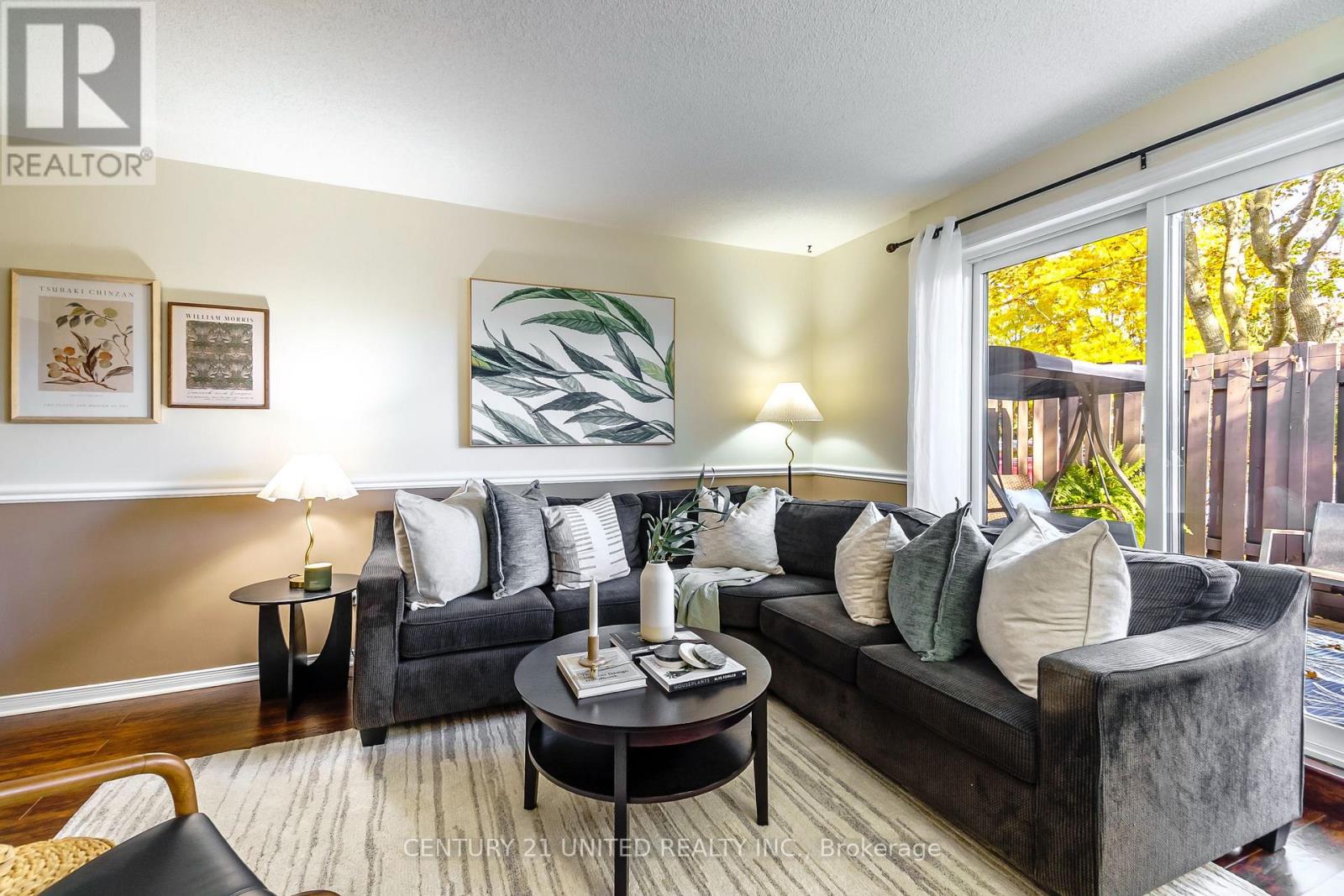 15 - 36 Champlain Crescent, Peterborough (Northcrest Ward 5), Ontario  K9L 1T1 - Photo 9 - X12759170