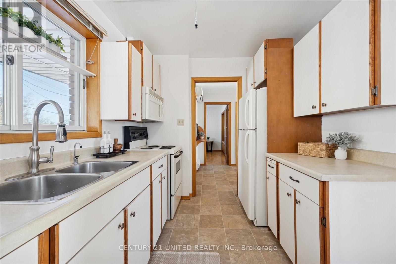 411 Highland Road, Peterborough (Northcrest Ward 5), Ontario  K9H 5J6 - Photo 21 - X12759184