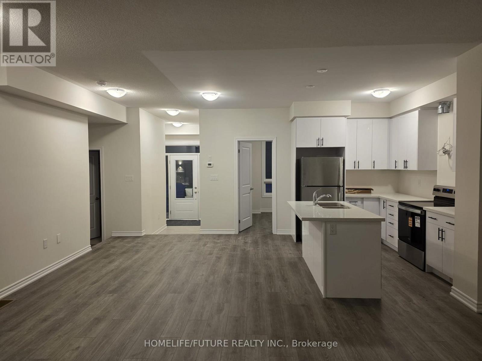 166 Alcorn Drive, Kawartha Lakes (Lindsay), Ontario  K9V 0T2 - Photo 4 - X12761480