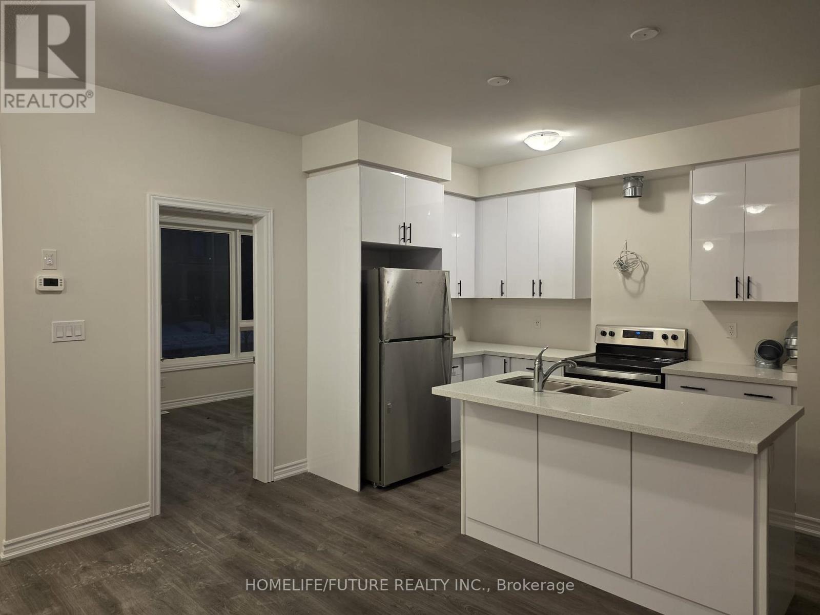 166 Alcorn Drive, Kawartha Lakes (Lindsay), Ontario  K9V 0T2 - Photo 8 - X12761480