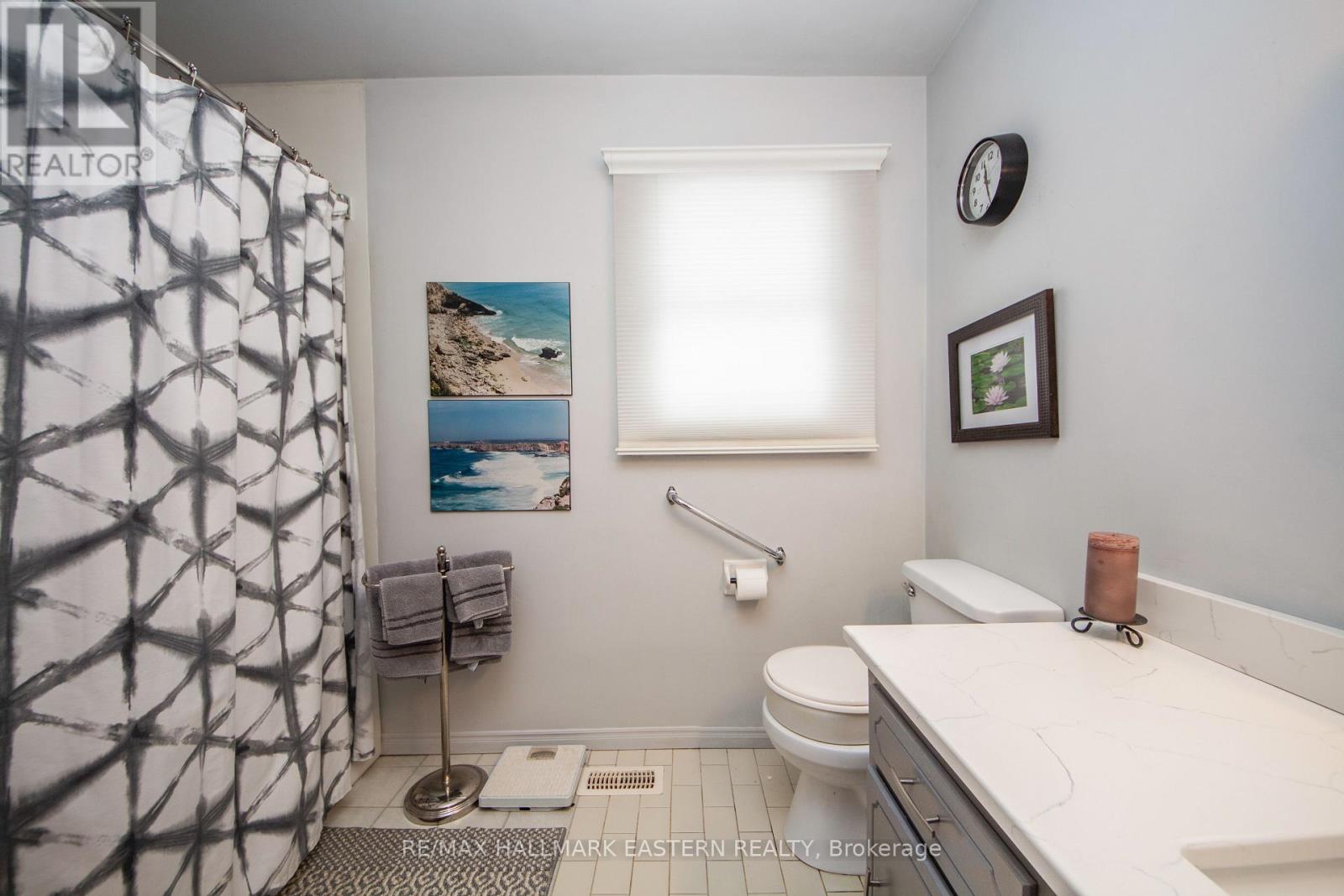 664 Deerfield Crescent, Selwyn, Ontario  K0L 1T0 - Photo 12 - X12762172