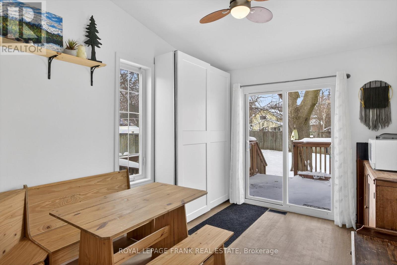 744 Brown Street, Peterborough (Otonabee Ward 1), Ontario  K9J 4K8 - Photo 15 - X12762452